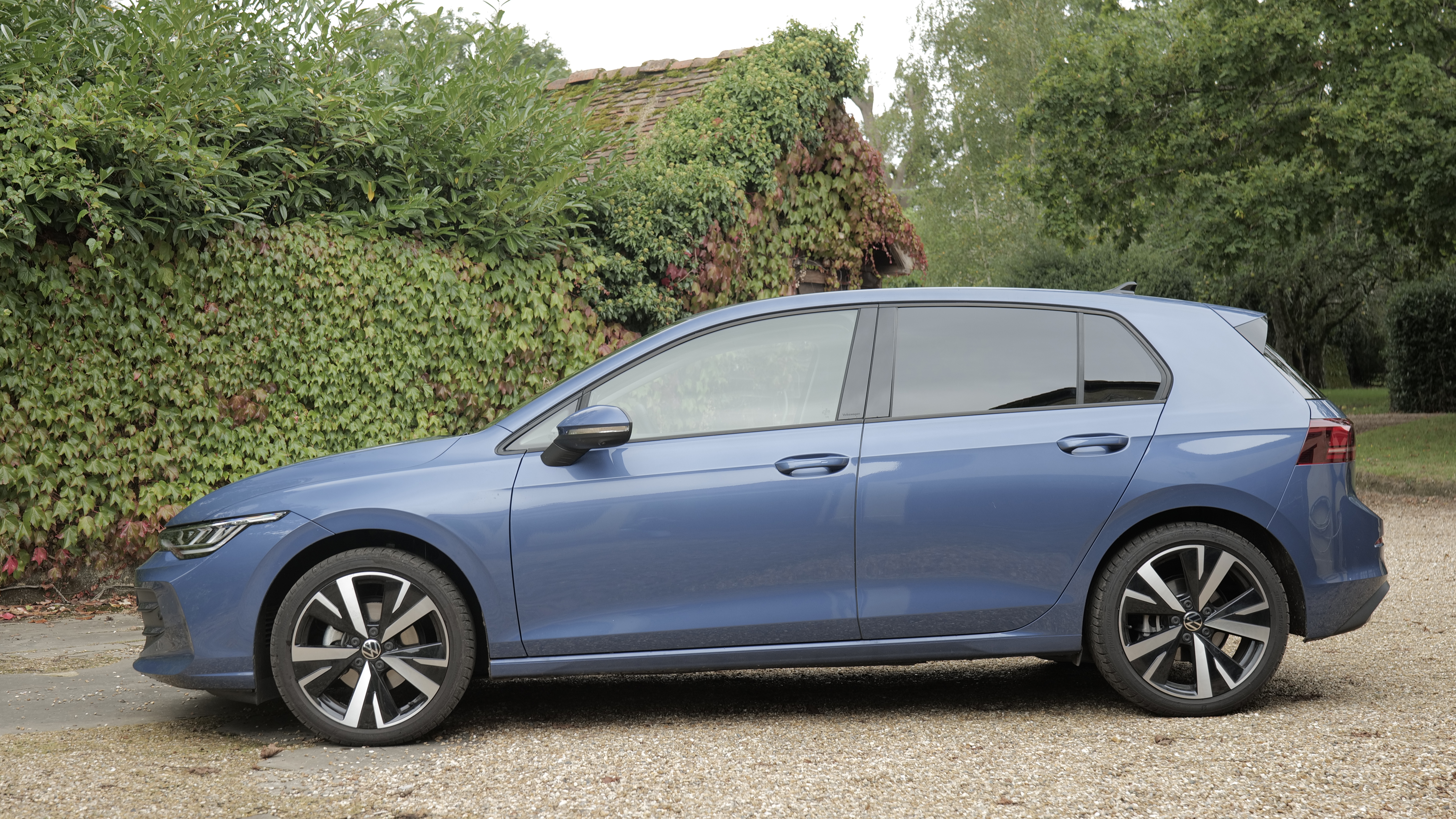 VOLKSWAGEN GOLF HATCHBACK 1.5 TSI Life 5dr